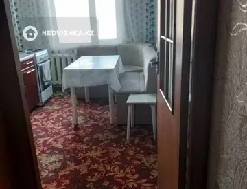 4-комнатная квартира, этаж 6 из 6, 83 м²