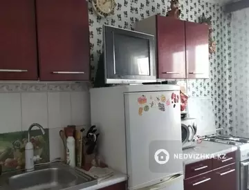 4-комнатная квартира, этаж 6 из 6, 83 м²