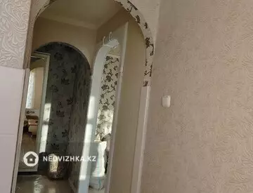 2-комнатная квартира, этаж 4 из 5, 45 м²