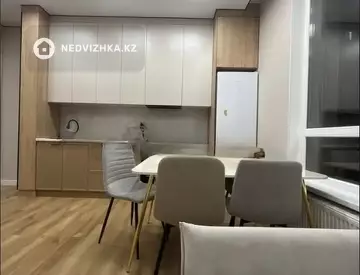 3-комнатная квартира, этаж 4 из 18, 69 м²