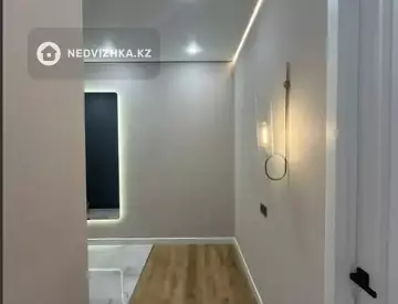 3-комнатная квартира, этаж 4 из 18, 69 м²