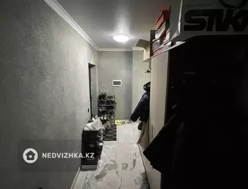 2-комнатная квартира, этаж 3 из 14, 54 м²