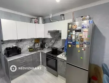2-комнатная квартира, этаж 3 из 14, 54 м²