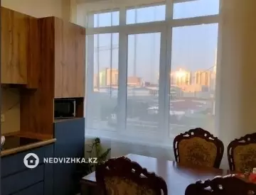 1-комнатная квартира, этаж 8 из 17, 39 м²