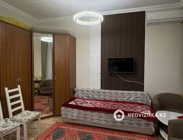2-комнатная квартира, этаж 2 из 17, 48 м²