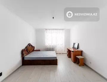 1-комнатная квартира, этаж 3 из 5, 40 м²