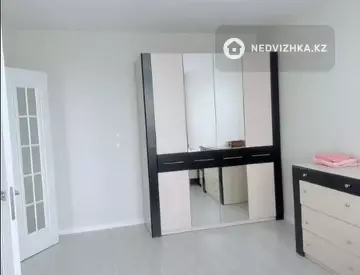 1-комнатная квартира, этаж 9 из 9, 34 м²