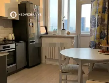 2-комнатная квартира, этаж 4 из 9, 48 м²