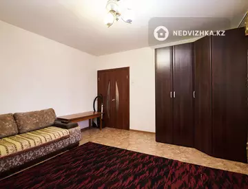 2-комнатная квартира, этаж 3 из 9, 50 м²