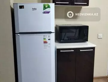 1-комнатная квартира, этаж 5 из 16, 40 м², на длительный срок