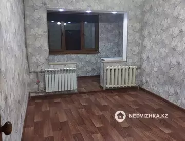 2-комнатная квартира, этаж 3 из 5, 51 м², на длительный срок