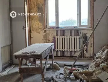 3-комнатная квартира, этаж 4 из 5, 58 м²