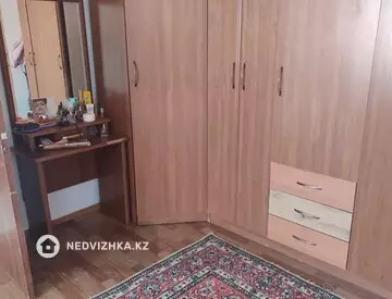 2-комнатная квартира, этаж 5 из 5, 67 м², на длительный срок