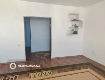 2-комнатная квартира, этаж 5 из 5, 67 м², на длительный срок