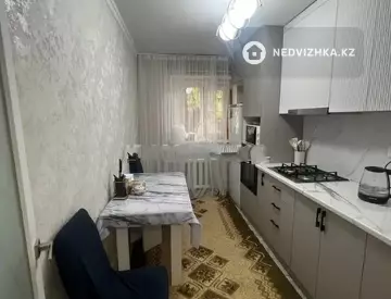 3-комнатная квартира, этаж 1 из 6, 62 м²