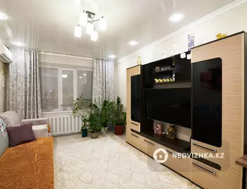 2-комнатная квартира, этаж 9 из 9, 50 м²