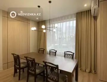 3-комнатная квартира, этаж 2 из 17, 94 м²