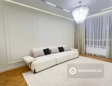 3-комнатная квартира, этаж 9 из 14, 97 м²