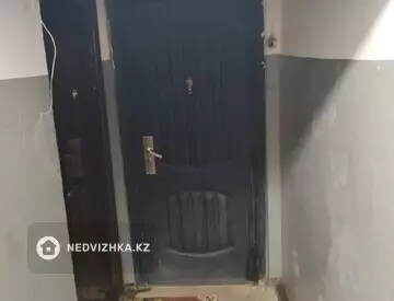 1-комнатная квартира, этаж 4 из 5, 32 м²