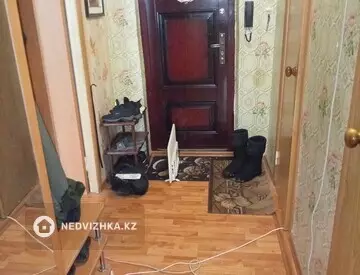 1-комнатная квартира, этаж 2 из 5, 36 м²