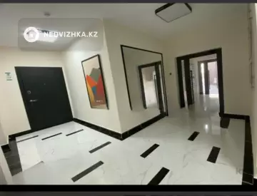 3-комнатная квартира, этаж 7 из 14, 66 м²