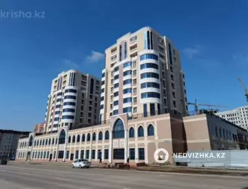2-комнатная квартира, этаж 4 из 9, 74 м²