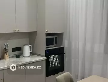 2-комнатная квартира, этаж 6 из 15, 65 м²