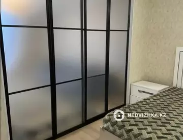 2-комнатная квартира, этаж 5 из 17, 72 м²