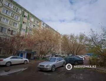 1-комнатная квартира, этаж 4 из 6, 37 м²
