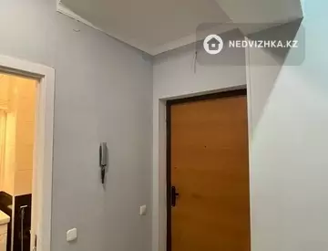 2-комнатная квартира, этаж 2 из 22, 65 м²