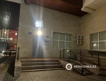 1-комнатная квартира, этаж 13 из 13, 51 м²