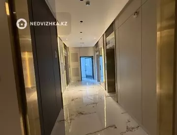 1-комнатная квартира, этаж 21 из 21, 54 м²