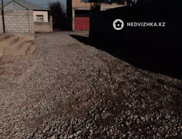 5-комнатный дом, 9 соток, 14 м²