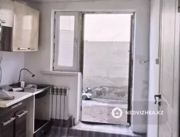 1-комнатная квартира, этаж 1 из 1, 35 м², на длительный срок