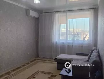 1-комнатная квартира, этаж 6 из 10, 40 м²