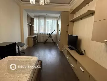 3-комнатная квартира, этаж 5 из 10, 89 м²