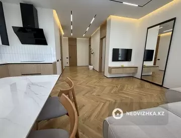 4-комнатная квартира, этаж 7 из 9, 95 м²