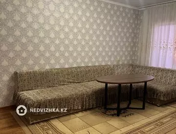 3-комнатная квартира, этаж 5 из 5, 67 м², на длительный срок