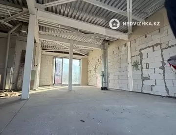 2-комнатная квартира, этаж 4 из 4, 76 м²