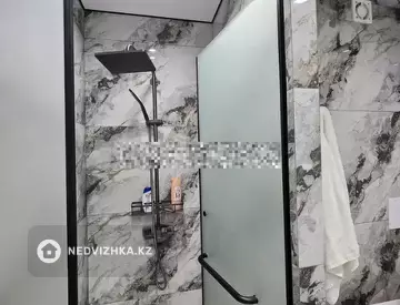 1-комнатная квартира, этаж 16 из 20, 42 м²