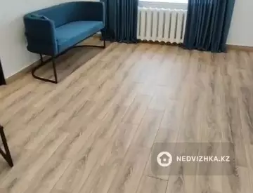 2-комнатная квартира, этаж 3 из 9, 55 м²