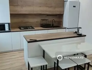 2-комнатная квартира, этаж 3 из 9, 55 м²