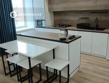 2-комнатная квартира, этаж 3 из 9, 55 м²