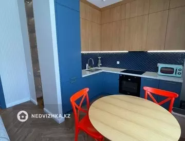 2-комнатная квартира, этаж 5 из 12, 52 м²