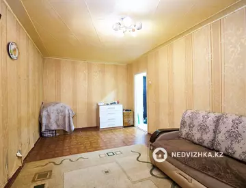 1-комнатная квартира, этаж 1 из 4, 36 м²