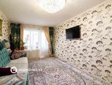 3-комнатная квартира, этаж 3 из 5, 61 м²