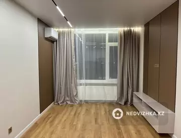 2-комнатная квартира, этаж 8 из 12, 40 м²