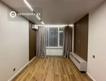 2-комнатная квартира, этаж 8 из 12, 40 м²