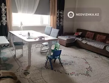 5-комнатная квартира, этаж 1 из 2, 180 м²