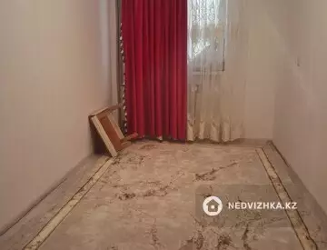 2-комнатная квартира, этаж 4 из 5, 3 м², на длительный срок